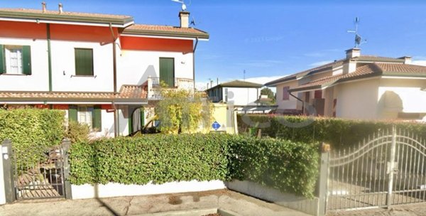 casa indipendente in vendita a Villadose