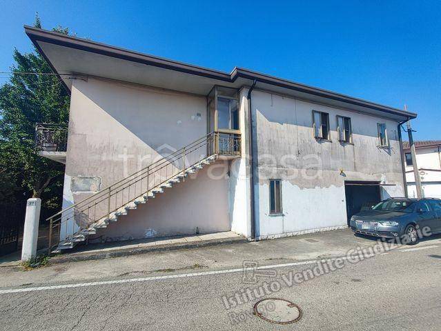 casa indipendente in vendita a Villadose