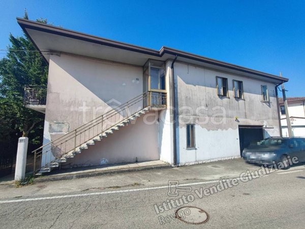 casa indipendente in vendita a Villadose