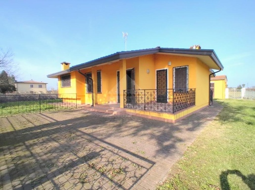 casa indipendente in vendita a Villadose