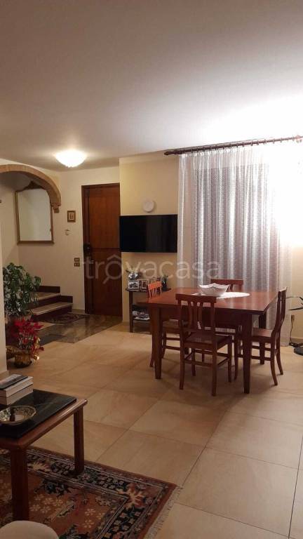 casa indipendente in vendita a Villadose