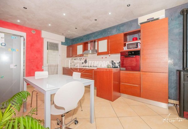 appartamento in vendita a Villadose in zona Cambio