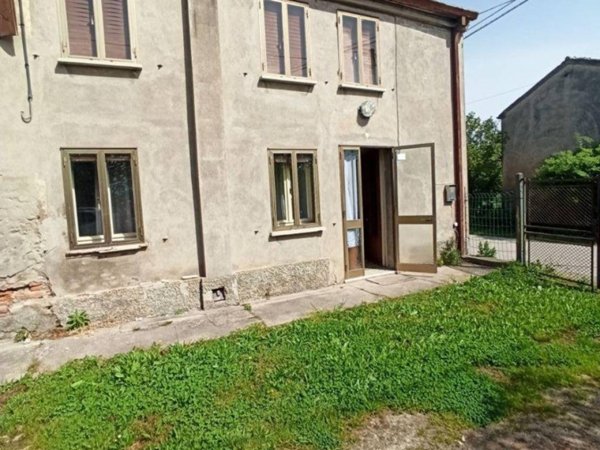 casa indipendente in vendita a Villamarzana