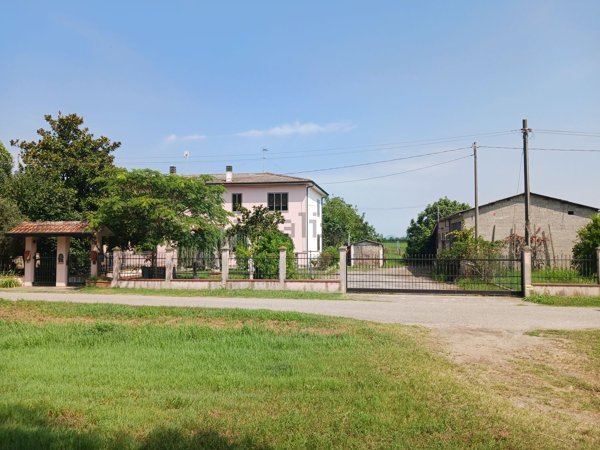 casa semindipendente in vendita a Villamarzana