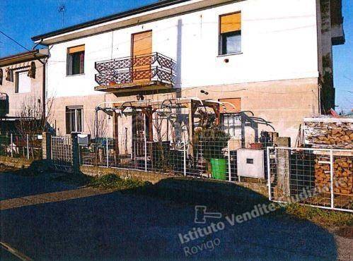 casa indipendente in vendita a Villamarzana