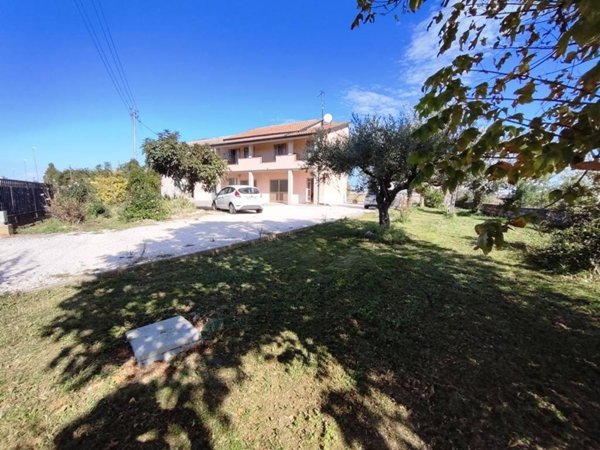 casa indipendente in vendita a Villamarzana