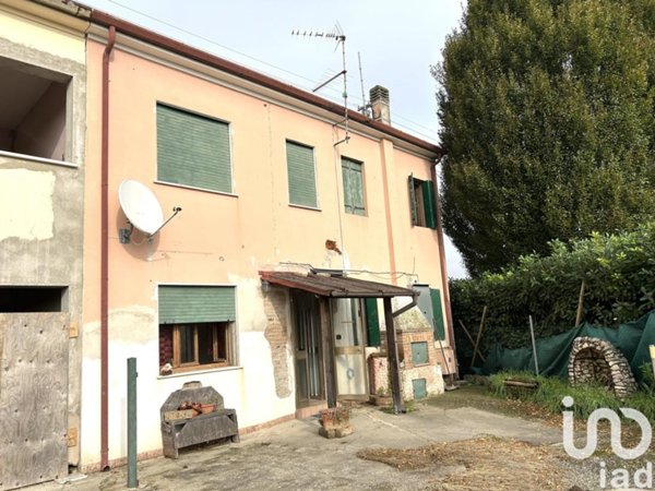 casa indipendente in vendita a Villamarzana
