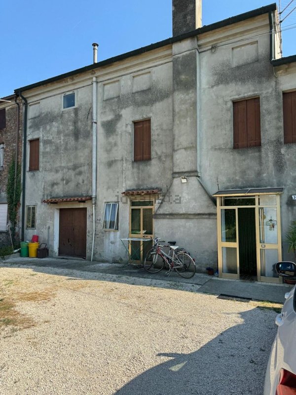 casa indipendente in vendita a Villamarzana
