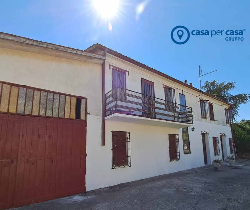 casa indipendente in vendita a Villanova del Ghebbo