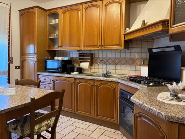 casa indipendente in vendita a Villanova del Ghebbo