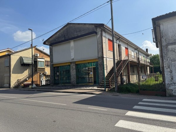 casa indipendente in vendita a Villanova del Ghebbo