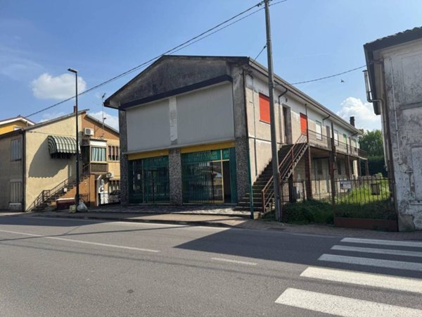 negozio in vendita a Villanova del Ghebbo