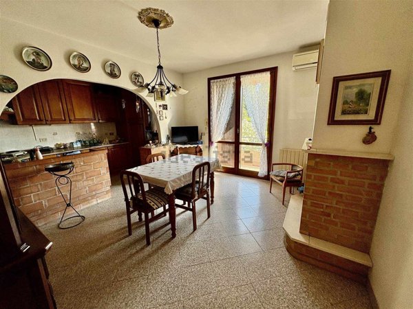 casa indipendente in vendita a Villanova del Ghebbo
