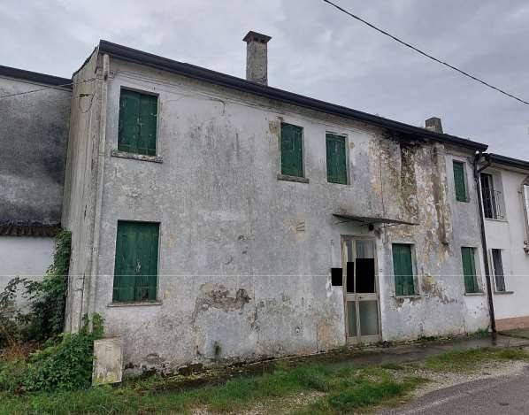 casa indipendente in vendita a Villanova Marchesana