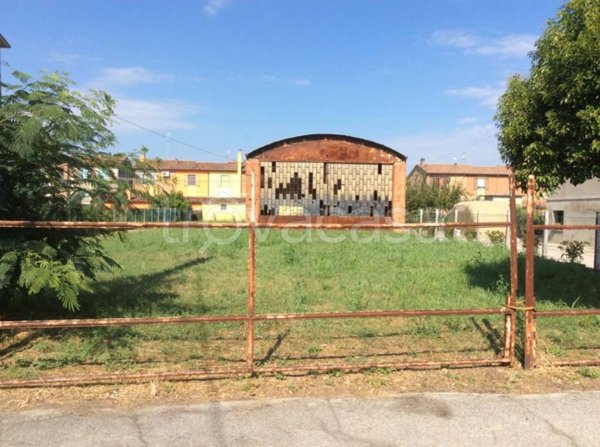 terreno edificabile in vendita a Villanova Marchesana