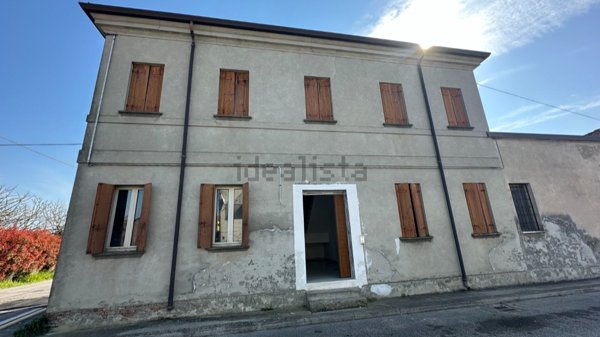 casa indipendente in vendita a Villanova Marchesana
