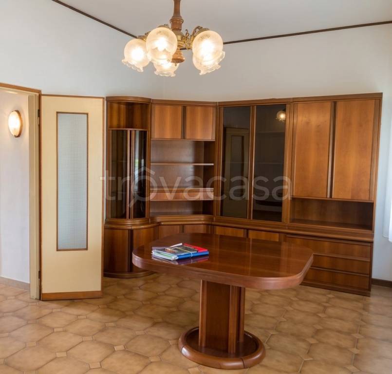 casa indipendente in vendita a Villanova Marchesana
