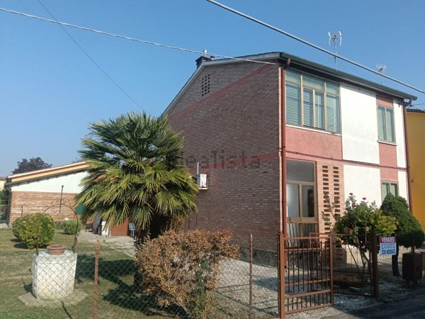 casa indipendente in vendita a Villanova Marchesana