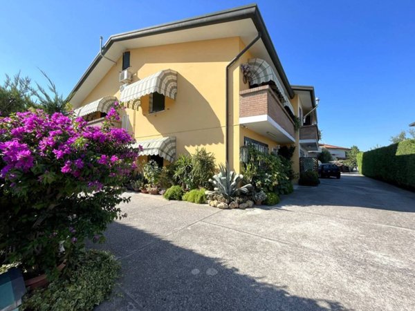 casa indipendente in vendita a Porto Viro