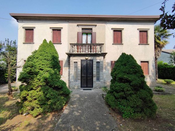 casa indipendente in vendita a Porto Viro