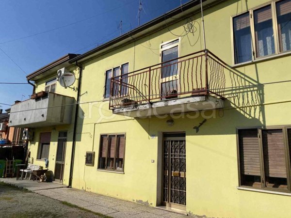 casa indipendente in vendita a Porto Viro