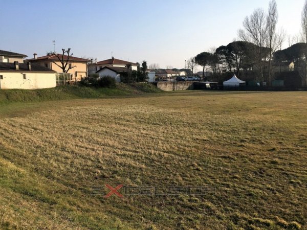 casa indipendente in vendita a Porto Viro