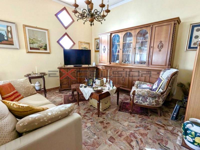 casa indipendente in vendita a Porto Viro