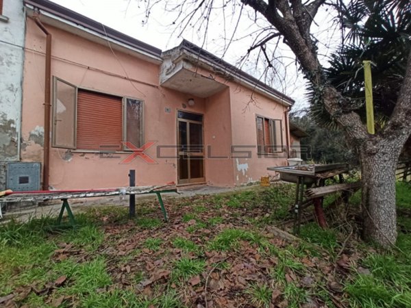 casa semindipendente in vendita a Porto Viro