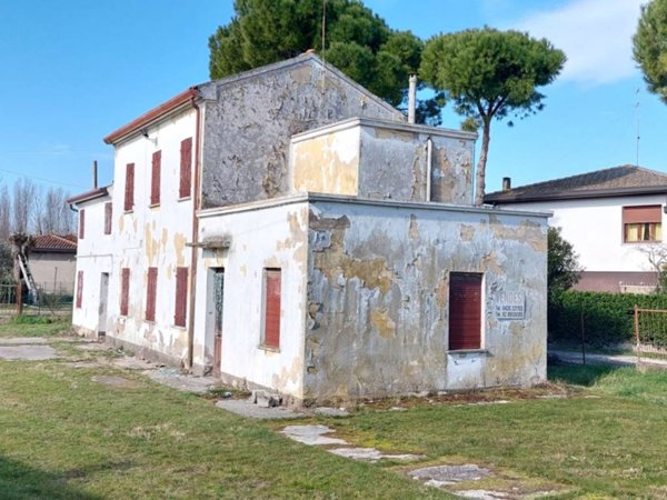 casa indipendente in vendita a Porto Viro