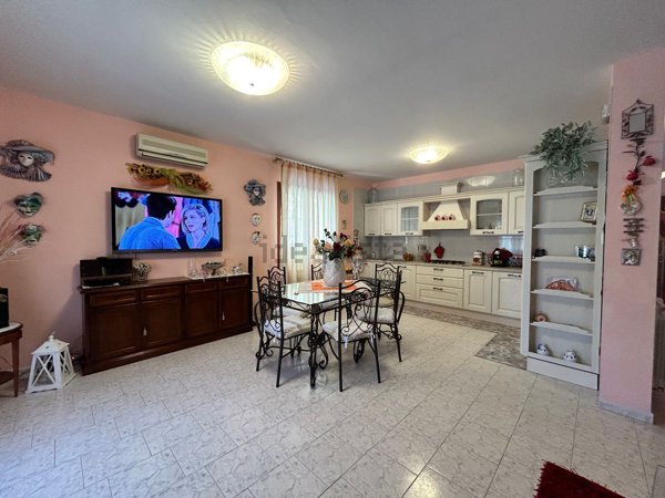 casa indipendente in vendita a Porto Viro