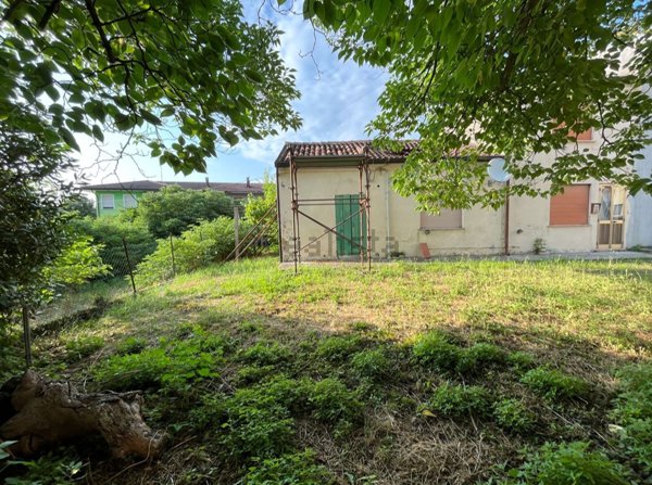casa indipendente in vendita a Porto Viro