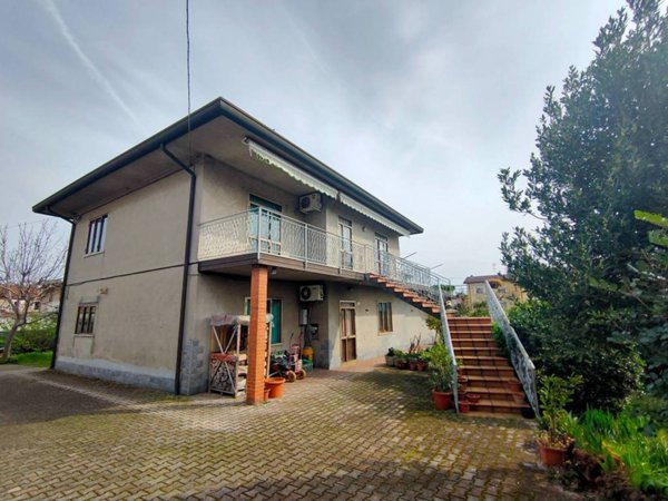 casa indipendente in vendita a Porto Viro