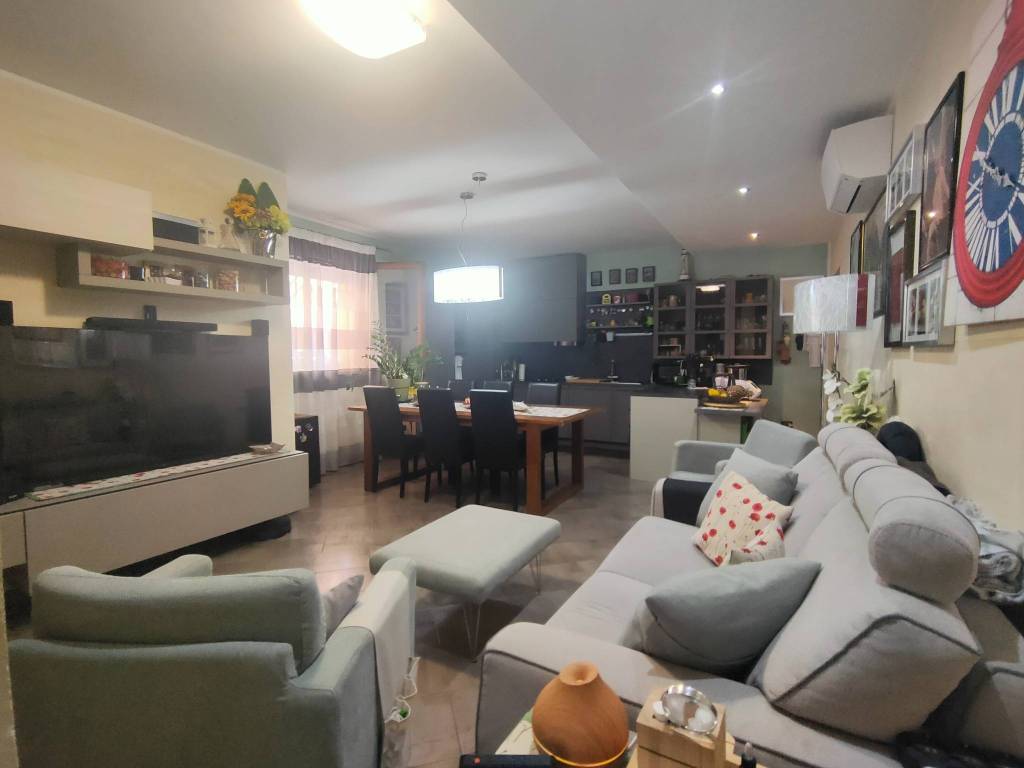 casa indipendente in vendita a Porto Viro