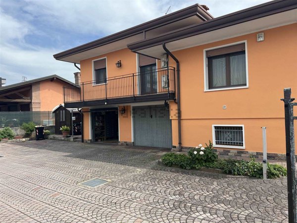 casa indipendente in vendita a Porto Viro