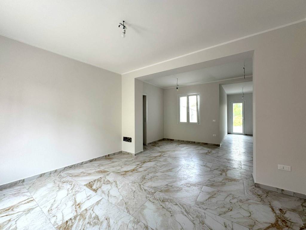 casa indipendente in vendita a Porto Viro
