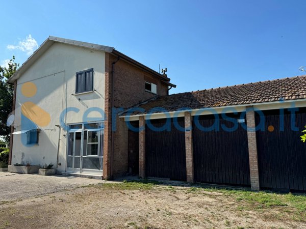 casa indipendente in vendita a Porto Viro in zona Porto Levante