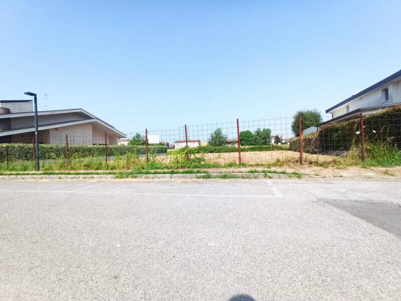 casa indipendente in vendita a Porto Viro