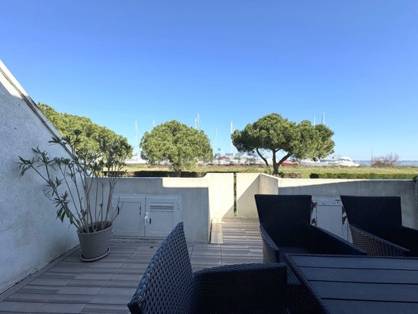 appartamento in vendita a Porto Viro in zona Porto Levante