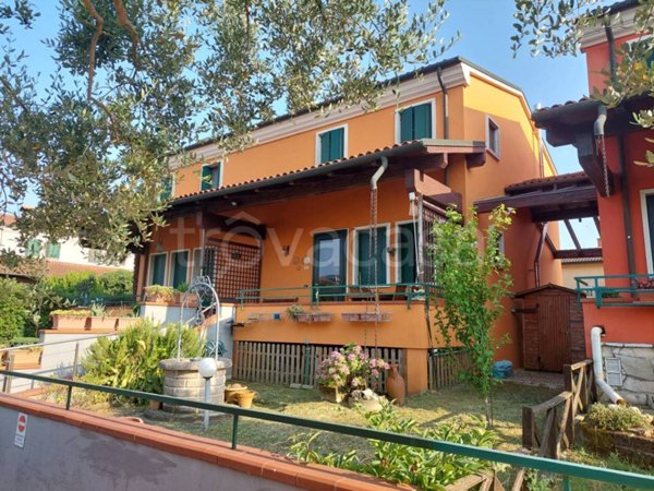 casa indipendente in vendita a Porto Viro