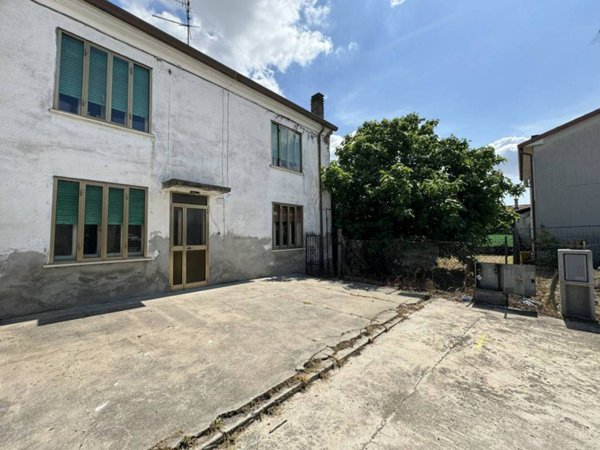 casa semindipendente in vendita a Porto Viro