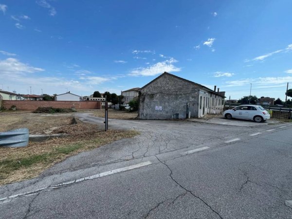 terreno agricolo in vendita a Porto Viro