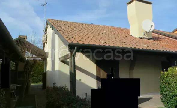 appartamento in vendita a Porto Viro in zona Porto Levante