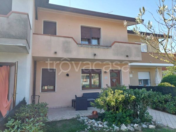 casa indipendente in vendita a Porto Viro