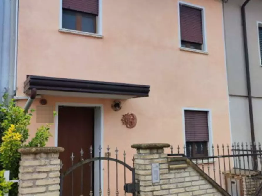 casa indipendente in vendita a Porto Viro