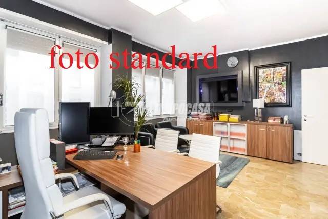 ufficio in vendita a Porto Viro