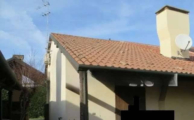 appartamento in vendita a Porto Viro in zona Porto Levante