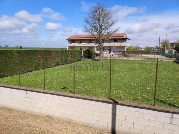 casa indipendente in vendita a Porto Viro