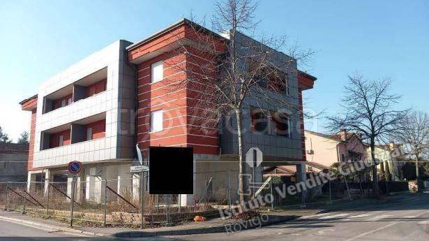 ufficio in vendita a Porto Viro