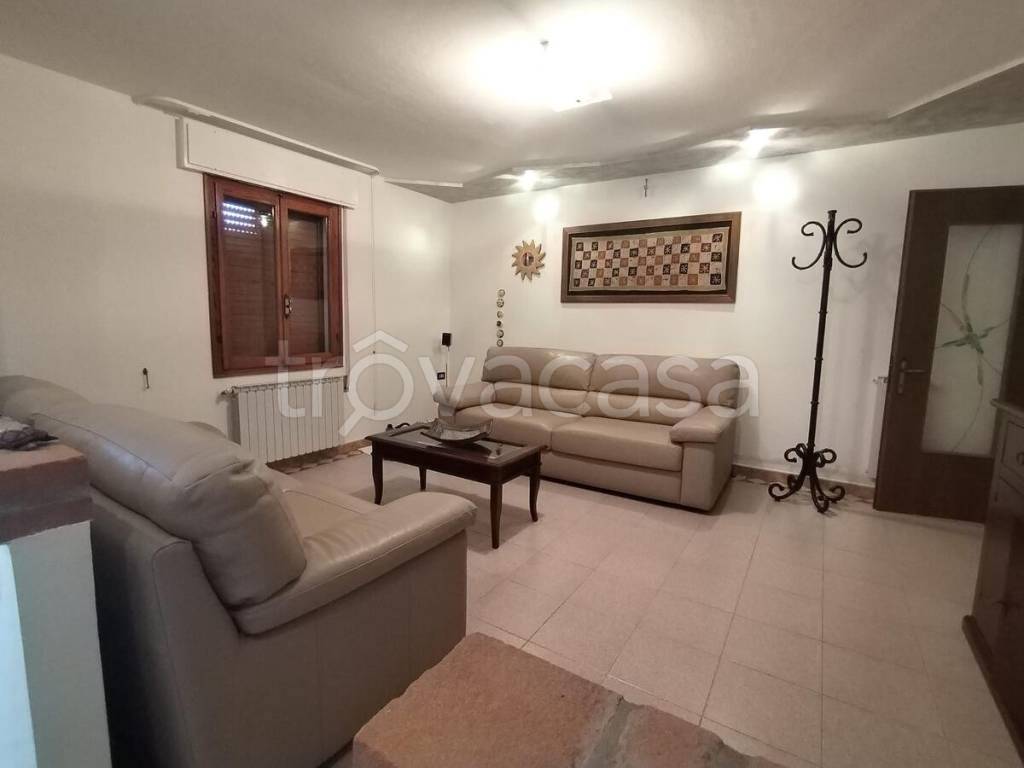 casa indipendente in vendita a Porto Viro