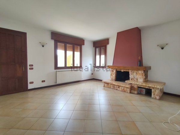 casa indipendente in vendita a Porto Viro